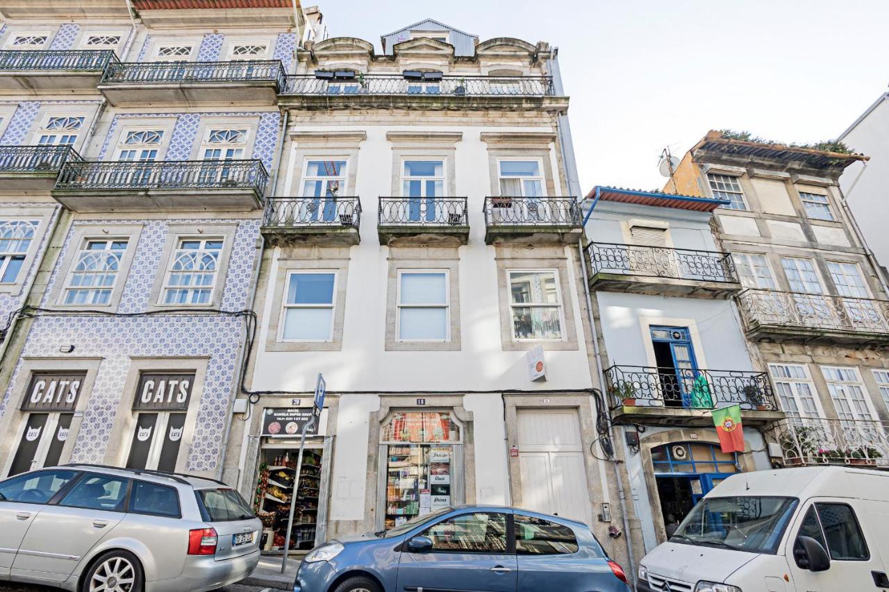 Lovelystay - Cativo Studio Downtown By Metro Station OOporto Exterior foto