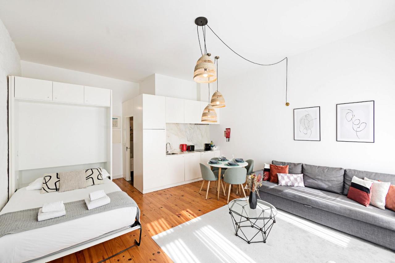 Lovelystay - Cativo Studio Downtown By Metro Station OOporto Exterior foto